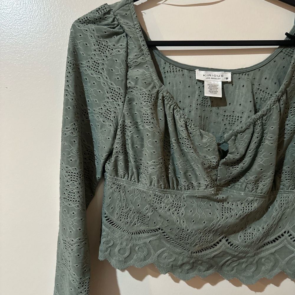 Gorgeous green lace crop top